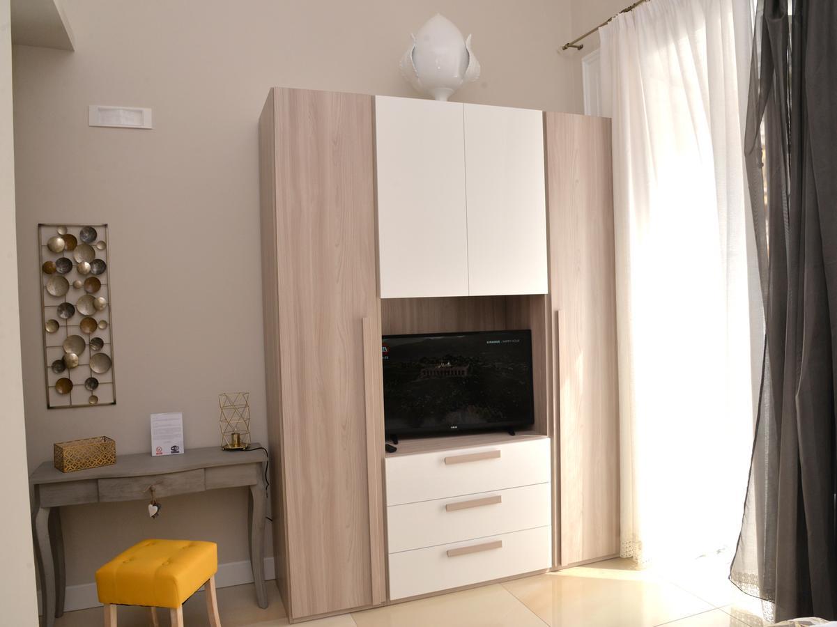 Casa Felice Suite Room Таранто Экстерьер фото