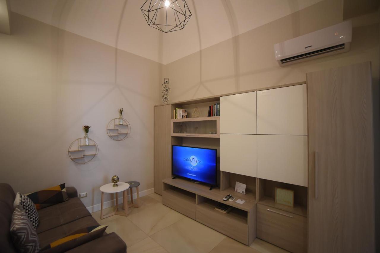 Casa Felice Suite Room Таранто Экстерьер фото